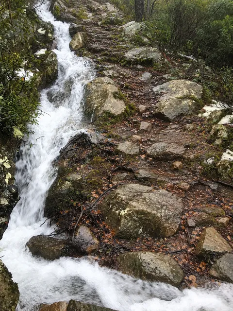 Site before the dry stone stairs along the water were built